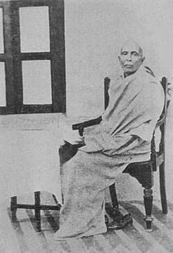 Ven. Sri Devamitta Dharmapala in monastic robes
